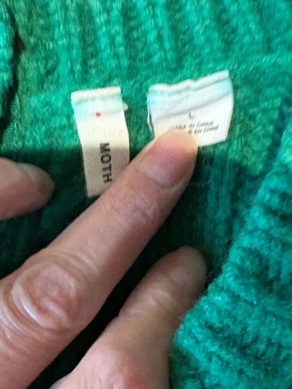 Moth Emerald Cable Knit Sleeveless Crewneck Vest - Picture 4 of 4